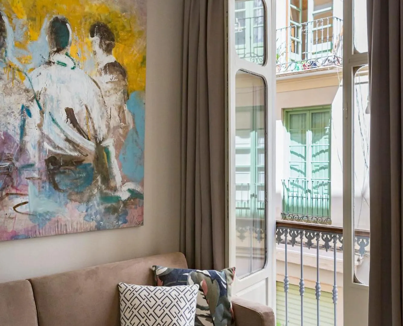 Apartment Calderon Suite En El Casco Antiguo Malaga