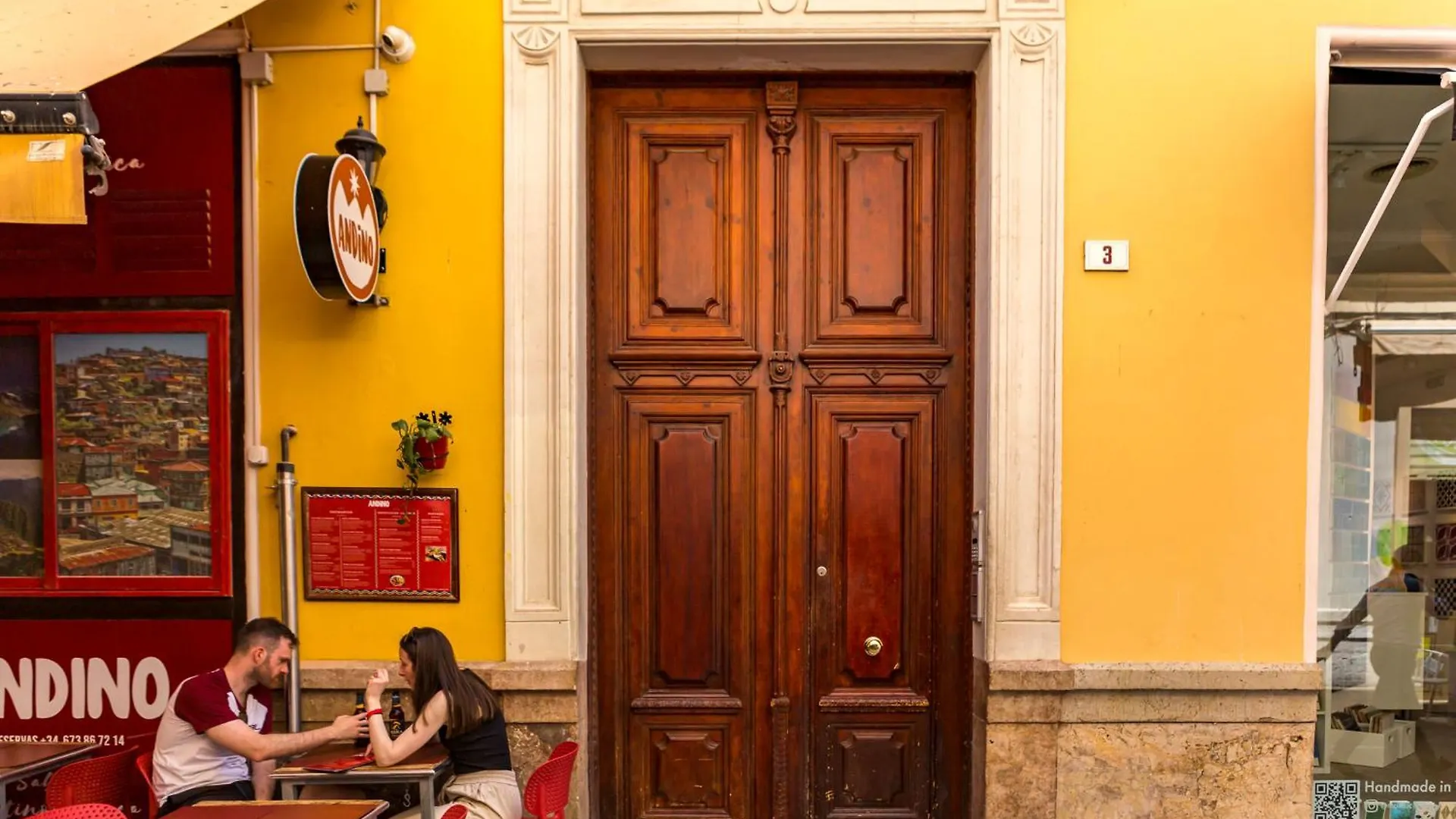 Calderon Suite En El Casco Antiguo Malaga Apartment