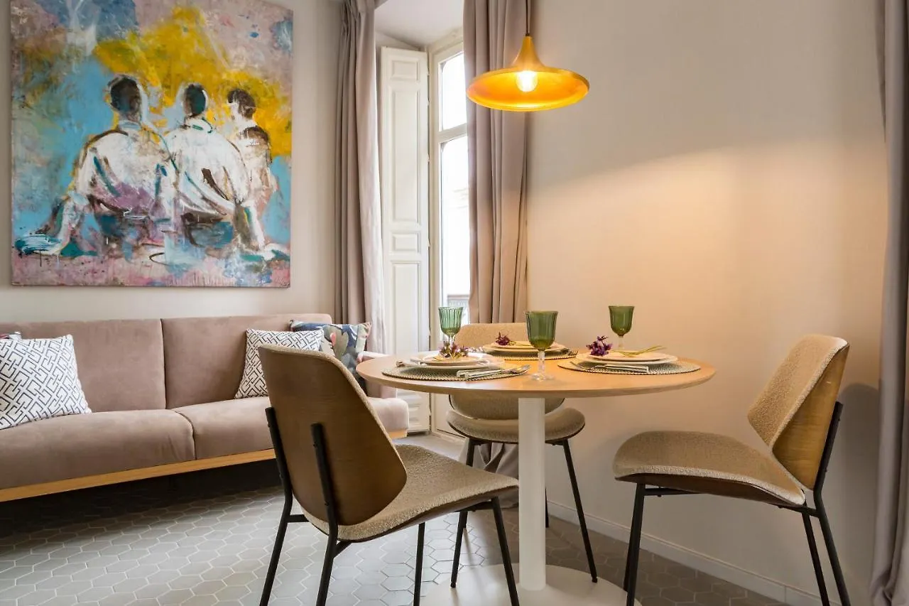 Apartment Calderon Suite En El Casco Antiguo Malaga Spain